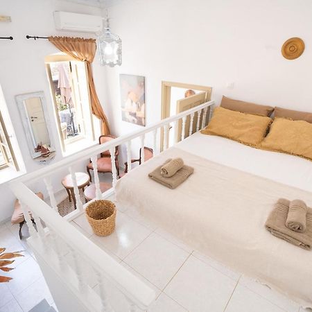 Villa Mansion House à Chalki Town Extérieur photo