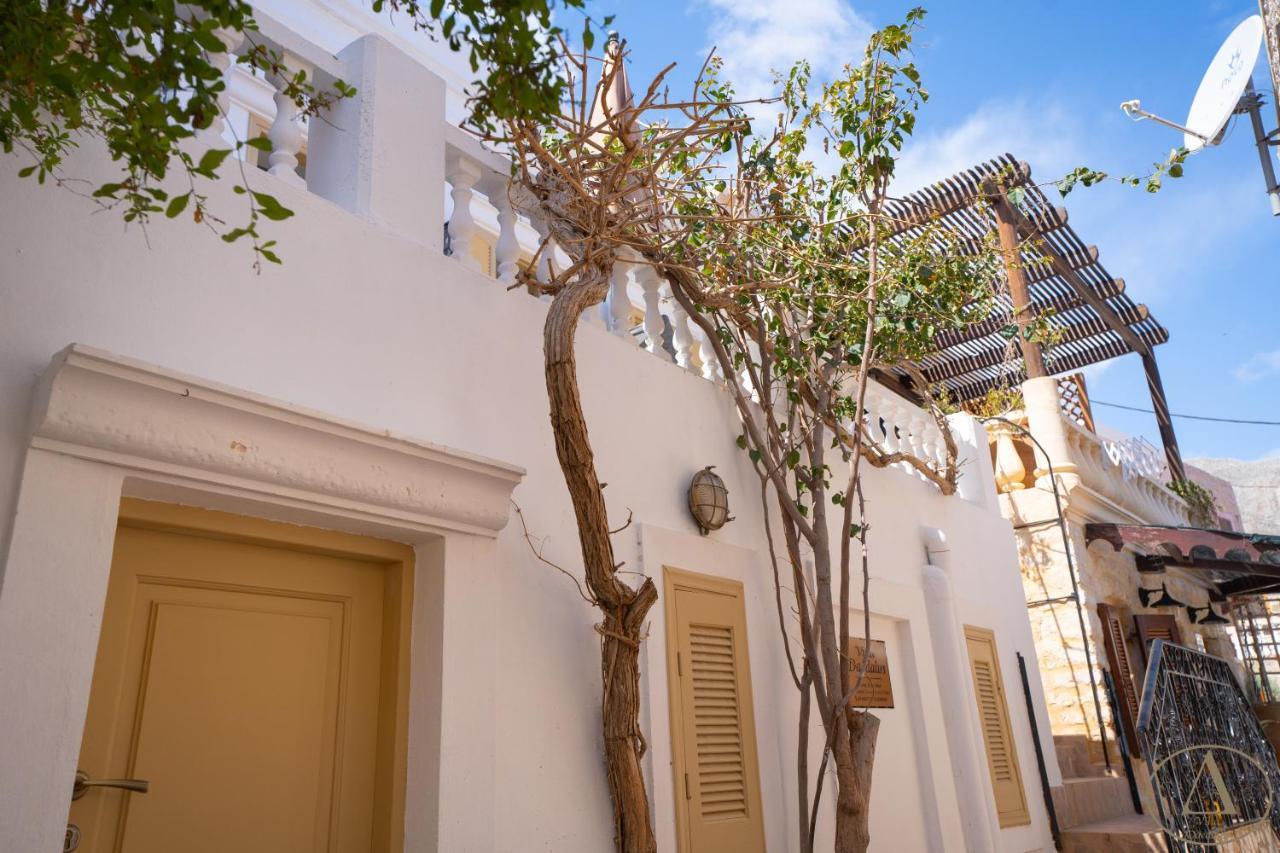 Villa Mansion House à Chalki Town Extérieur photo