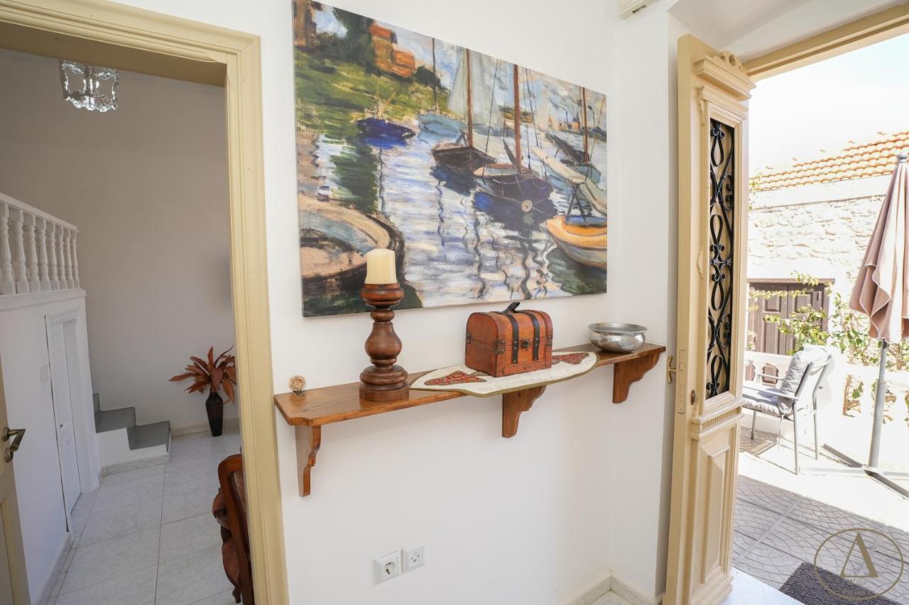 Villa Mansion House à Chalki Town Extérieur photo