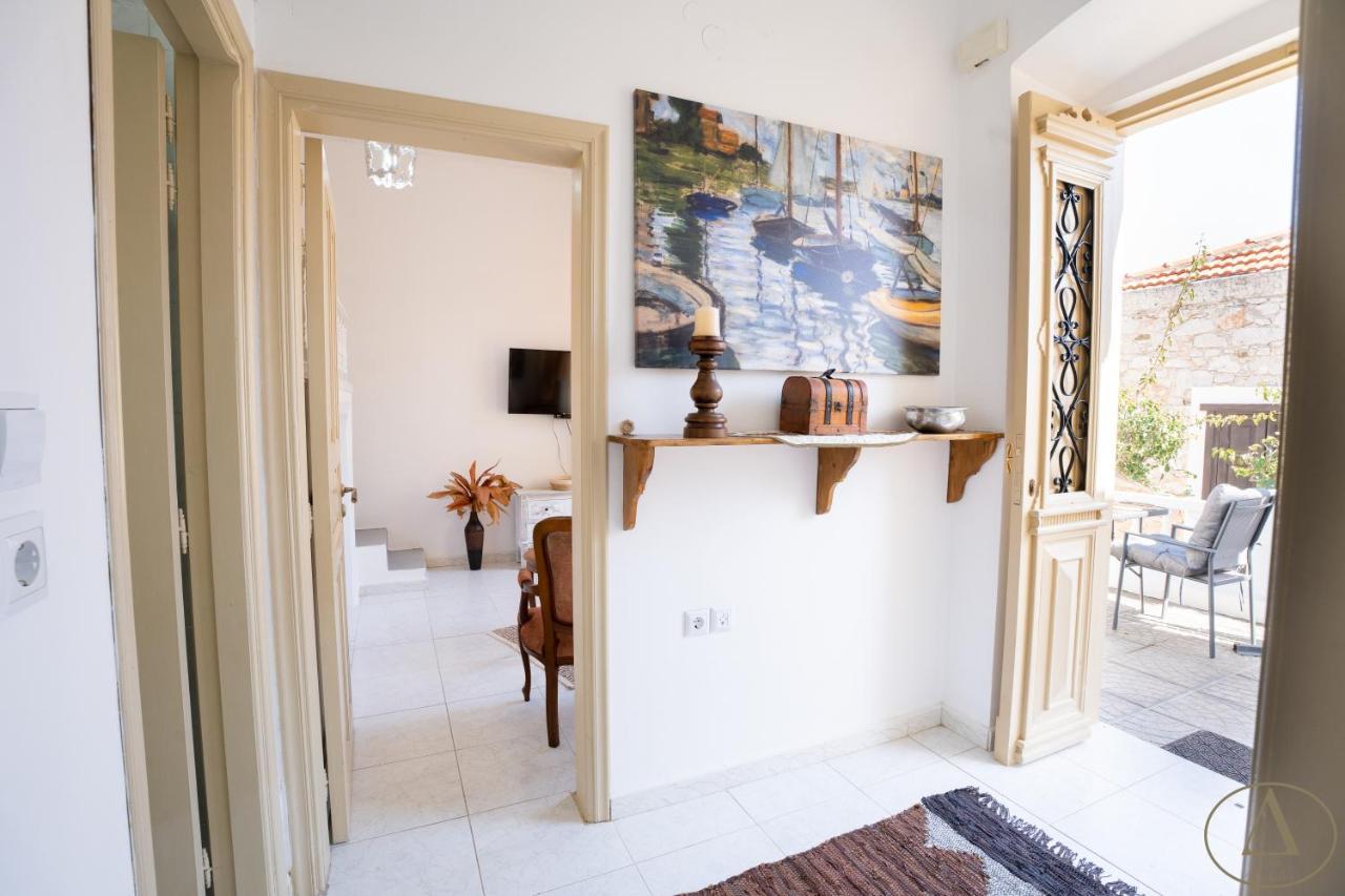 Villa Mansion House à Chalki Town Extérieur photo