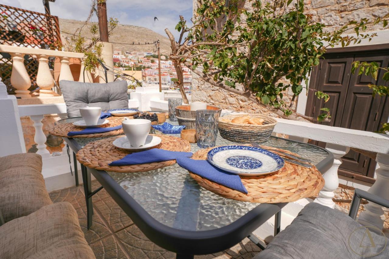 Villa Mansion House à Chalki Town Extérieur photo